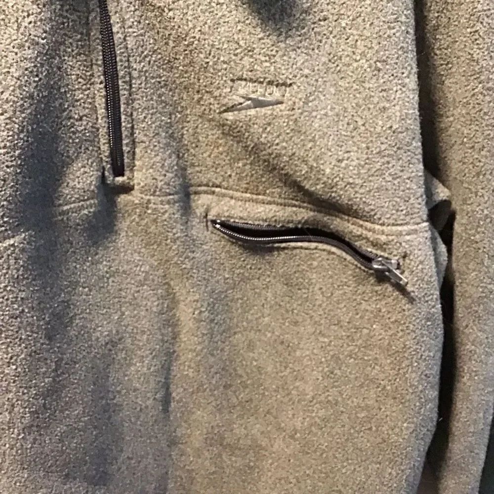 Jacket Pull over from speedo men’s medium  - Picture 3 of 5